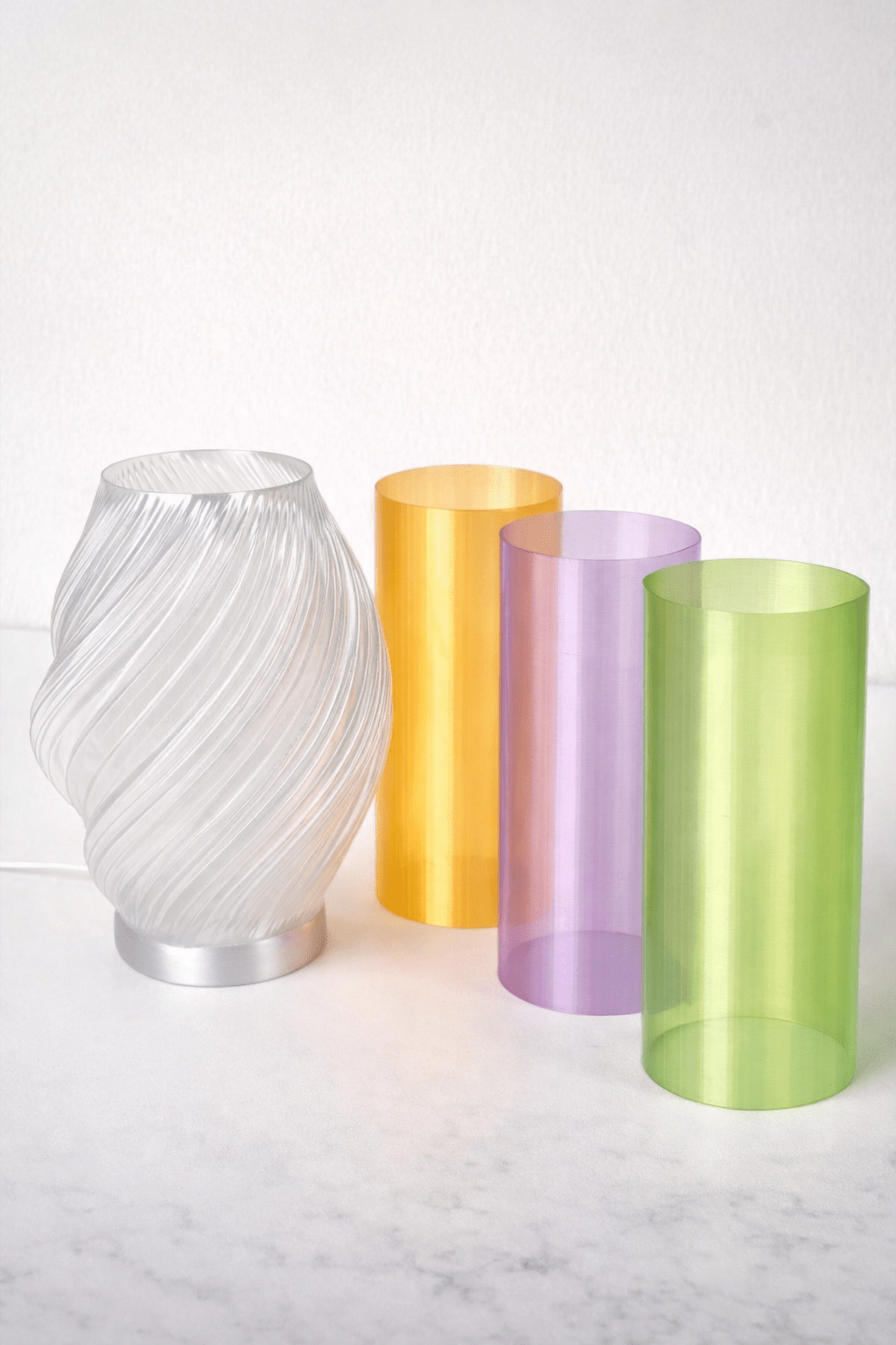 Ilutwist spiral lamper i flere farver – dekorative LED-lamper til nordisk boligindretning